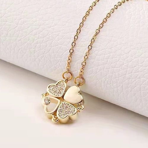 Load image into Gallery viewer, CLAIRE || Clover Pendant Necklace
