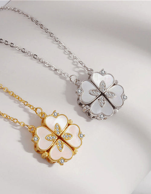 Load image into Gallery viewer, CLAIRE || Clover Pendant Necklace
